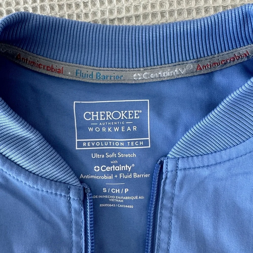 Scrub jacket - Picture 1 of 2